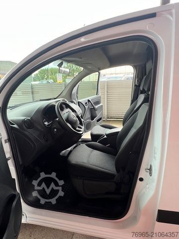 Bestelwagen MERCEDES-BENZ Citan 109 EXTRALANG NAVI LKW SCHRÄNKE PDC EURO 6