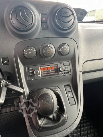 Bestelwagen MERCEDES-BENZ Citan 109 EXTRALANG NAVI LKW SCHRÄNKE PDC EURO 6