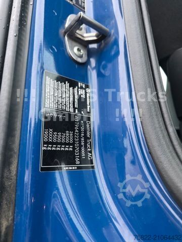 Three-sided tipper truck MERCEDES-BENZ Arocs 2653 / 6X4 / Meiller BORDMATIK / 50mm AHK