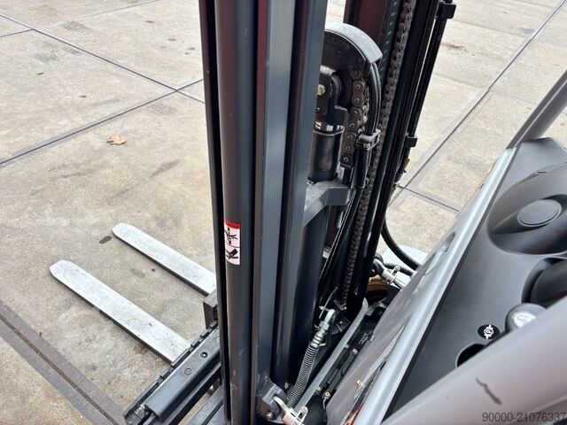 Heftruck Still RX 20-16