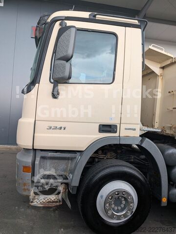 Autocamion basculant tridirecțional MERCEDES-BENZ Actros MP3 3241 / 8X4 / Blatt / E5 / Big Axle