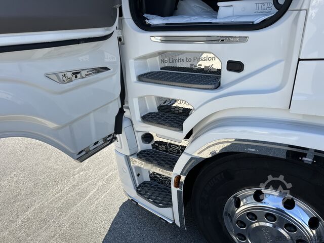 Tractor estándar SCANIA 770S