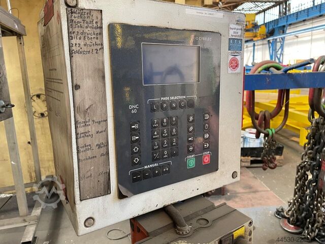 Press brake MENGELE H1250-10
