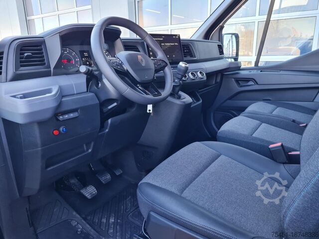 Vrachtwagen met bakwagen Renault Master 35 New Möbel Koffer LBW KLIMA TEMPOMAT