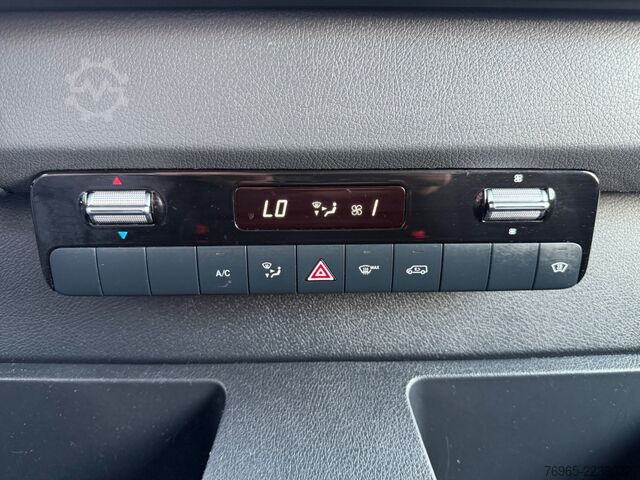 Furgon blaszak MERCEDES-BENZ Sprinter 314 AUTOMATIK NAVI DISTRONIC KAMERA LED