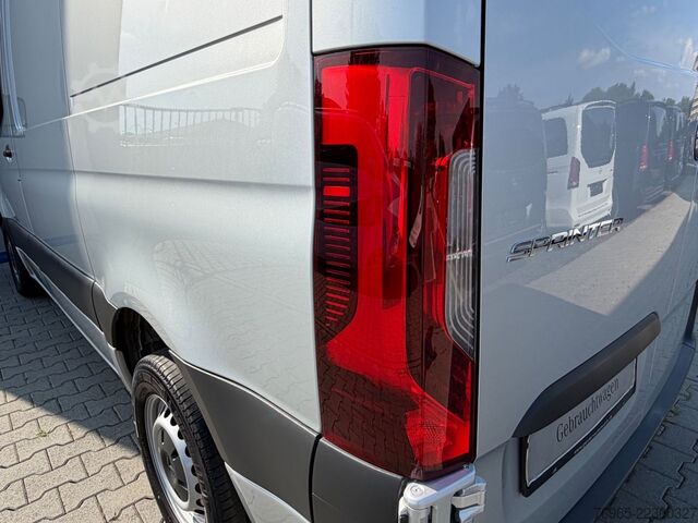 Furgon blaszak MERCEDES-BENZ Sprinter 314 AUTOMATIK NAVI DISTRONIC KAMERA LED