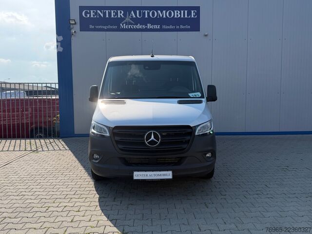 Furgon blaszak MERCEDES-BENZ Sprinter 314 AUTOMATIK NAVI DISTRONIC KAMERA LED
