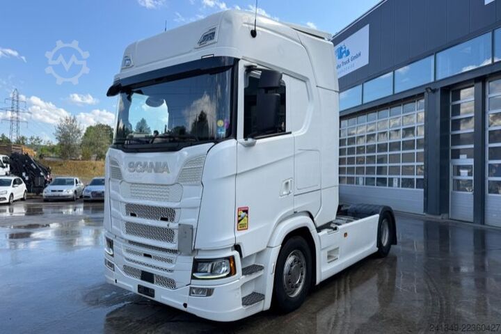 Standaard trekker SCANIA S450 4x2