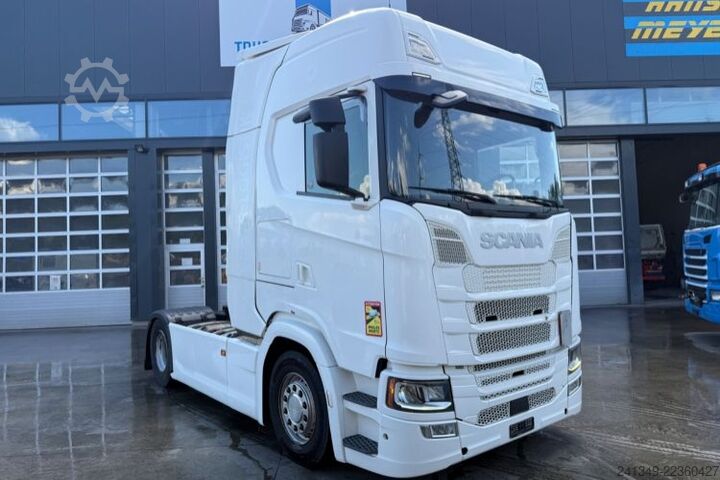 Standaard trekker SCANIA S450 4x2