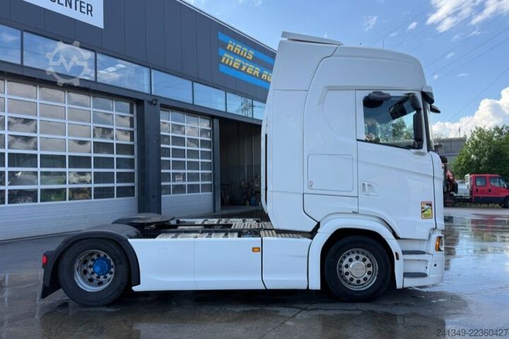 Standaard trekker SCANIA S450 4x2
