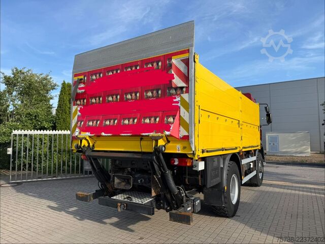 Vrachtauto met open laadbak RENAULT Midlum 280 DXI 4x4 Pritsche+LBW/BLATTFEDERUNG