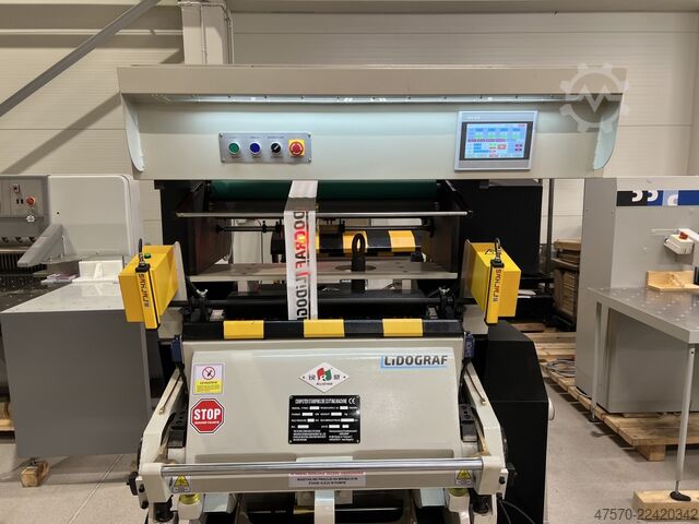 Sıcak yaldız baskı makinesi, kalıp kesici TYMC-800 Honeycomb Hot Foil Stamping Machine