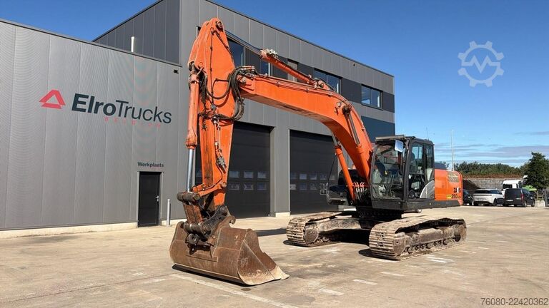 Rupsgraafmachine Hitachi ZX250LCH-5A (AIRCO / 6.868 HOURS / BELGIAN MACH...