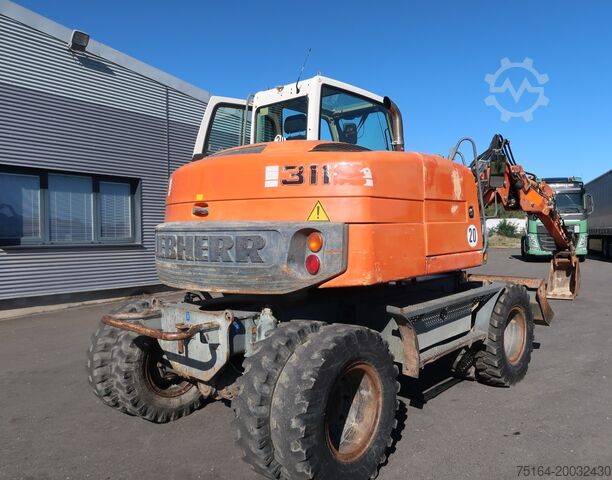 Mobiele graafmachine Liebherr A 311 Litronic