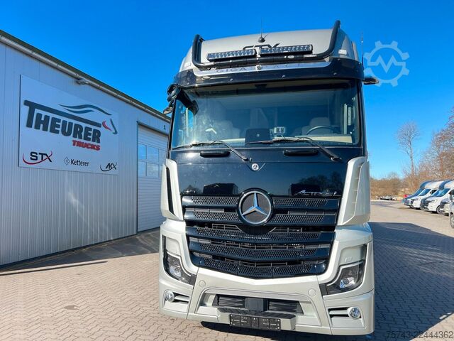 Caravan/camper MERCEDES-BENZ Actros 2651 STX Motorhome mit Heckgarage