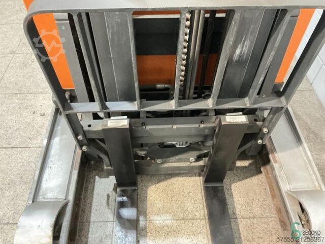 Reach truck Still FM-X14