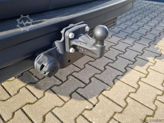 Dodávka s vysokou střechou VW Crafter 35 Kasten TDI L3H3 AHK Tempomat