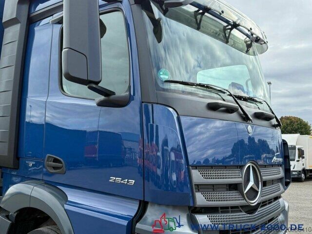 Vrachtauto met open laadbak Mercedes-Benz Actros 2643 StreamSpace Kran Palfinger PK20.501L