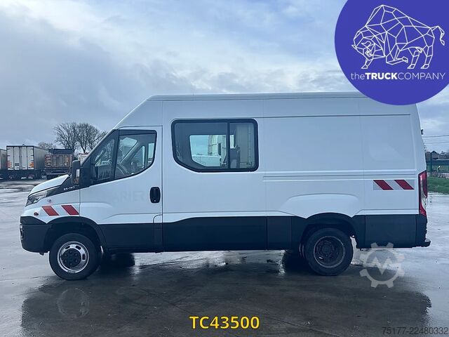 Kassevogn Iveco Daily 35C15V12 Double cab 7 places