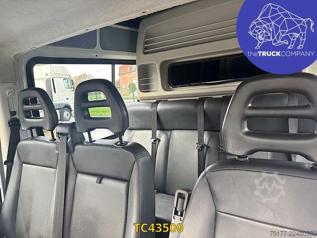Kassevogn Iveco Daily 35C15V12 Double cab 7 places
