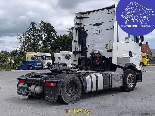 Standard-SZM Renault T 520
