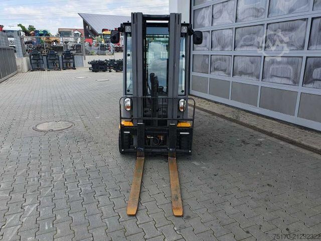 Heftruck Jungheinrich EFG 215 / Triplex: 4.25m! / SS / nur 1.368h!