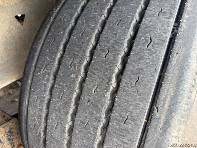 Trójstronna przyczepa wywrotka Müller-Mitteltal KA-TA-R 13,5  13,5 t Tandemkipper- Tieflader Aufsatzbordwände Breitbereift