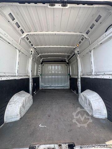 HB TURNKEY GmbH HB TURNKEY GmbH HB TURNKEY GmbH