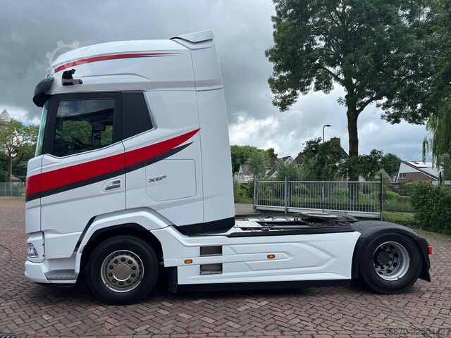 Standard-SZM DAF XG+ 530 FT