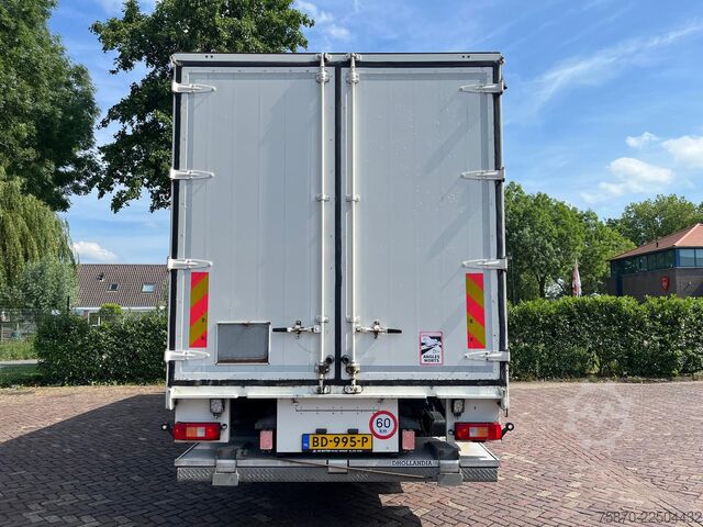 Kufr Volvo FM 330 VTJ3R