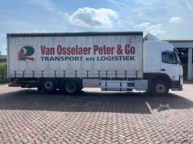 Kufr Volvo FM 330 VTJ3R