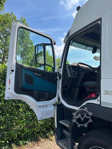 Kufr Volvo FM 330 VTJ3R