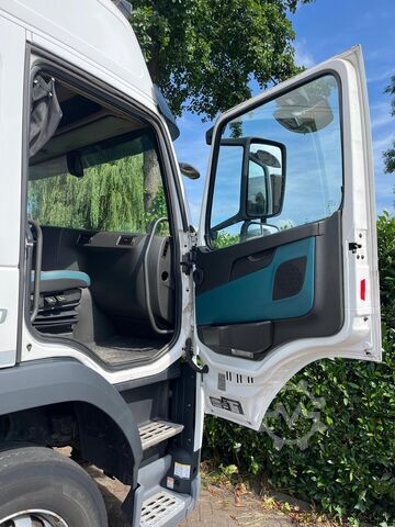 Kufr Volvo FM 330 VTJ3R