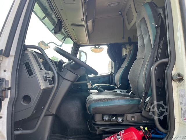 Kufr Volvo FM 330 VTJ3R