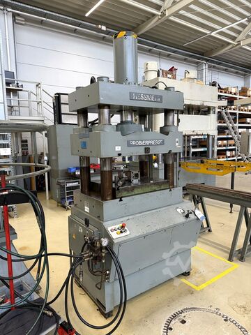 Próbka prasy HESSMERT HYDR