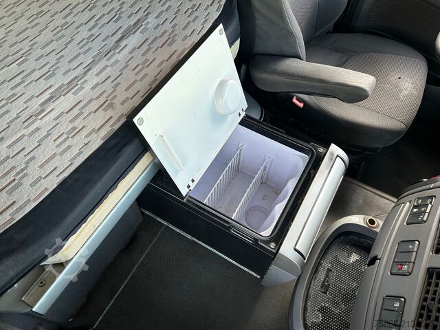 Standard-SZM DAF XF 440 FT SC / Tacho V2 / 2 Tanks / Night AC / ...