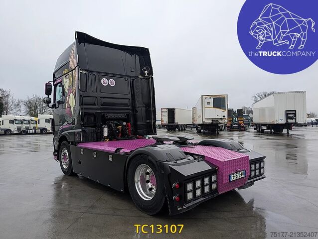 Standart-SZM DAF XF 530