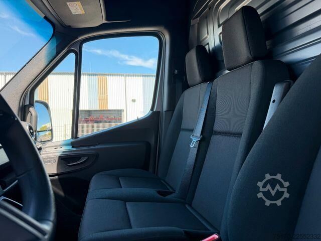 Yüksek tavanlı istasyon vagonu Mercedes-Benz Sprinter 319 CDI 4x4 3665 Klima AHK Kamera