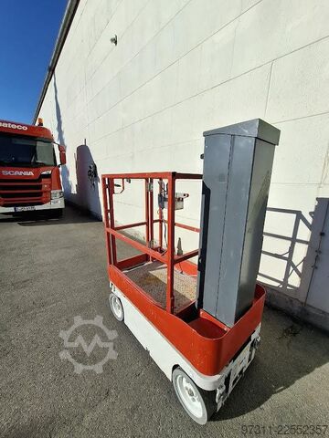 Platforma za podizanje SkyJack SJ16