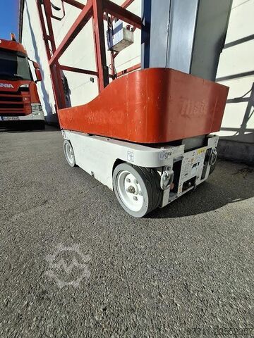 Platforma za podizanje SkyJack SJ16