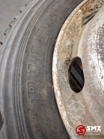 Banden Bridgestone Occ Band 225/70R19.5 Bridgestone R187
