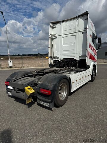 Cap tractor standard DAF XG + 530 FT