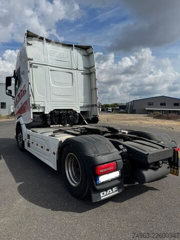 Cap tractor standard DAF XG + 530 FT
