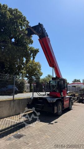 Otočný teleskopický manipulátor Manitou MRT2660 360