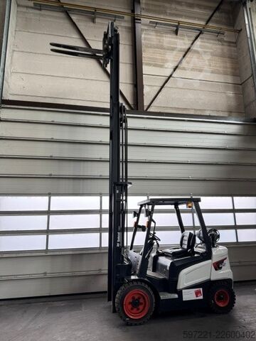 LPG vysokozdvižné vozíky Bobcat G25NXP