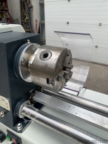 Torno paralelo de bancada Wabeco 10200