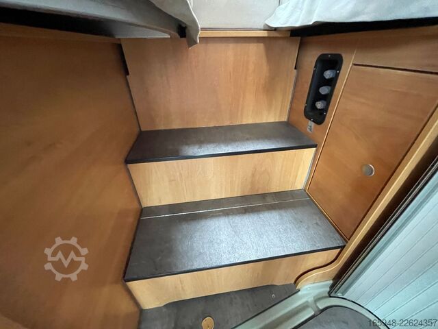 Kamper kombi PÖSSL PÖSSL Roadstar 600 L KAS 34 D-LINE