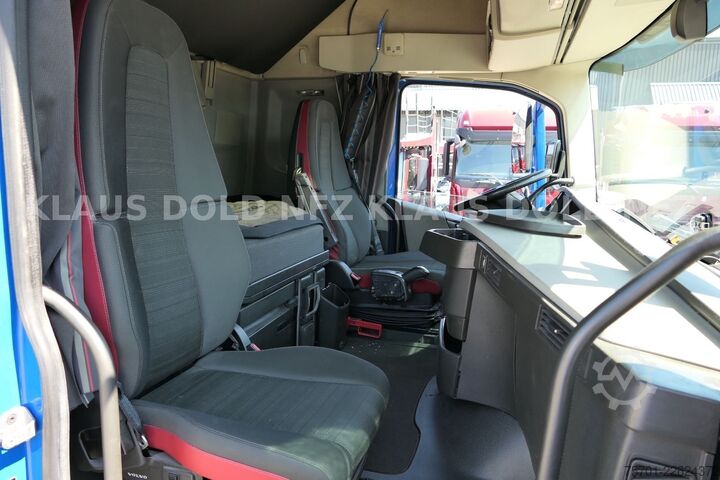 Standard nyergesvontató VOLVO FH 500 Kipphydraulik Kompressor  X-Track Euro 6