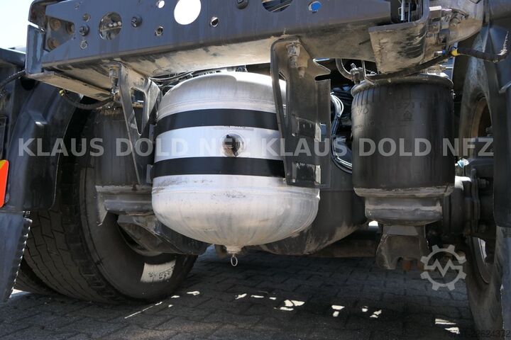 Standard nyergesvontató VOLVO FH 500 Kipphydraulik Kompressor  X-Track Euro 6