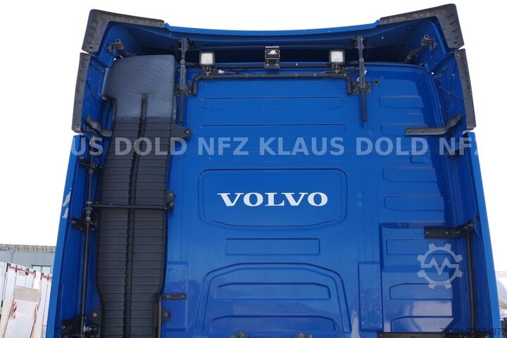 Standard nyergesvontató VOLVO FH 500 Kipphydraulik Kompressor  X-Track Euro 6